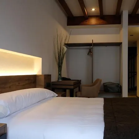 Hotel Via Aetcal & Wellness 2*