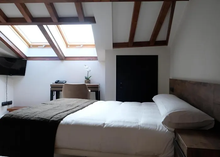 Via Aetcal & Wellness Hotel 2*