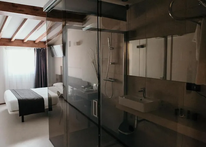 Via Aetcal & Wellness